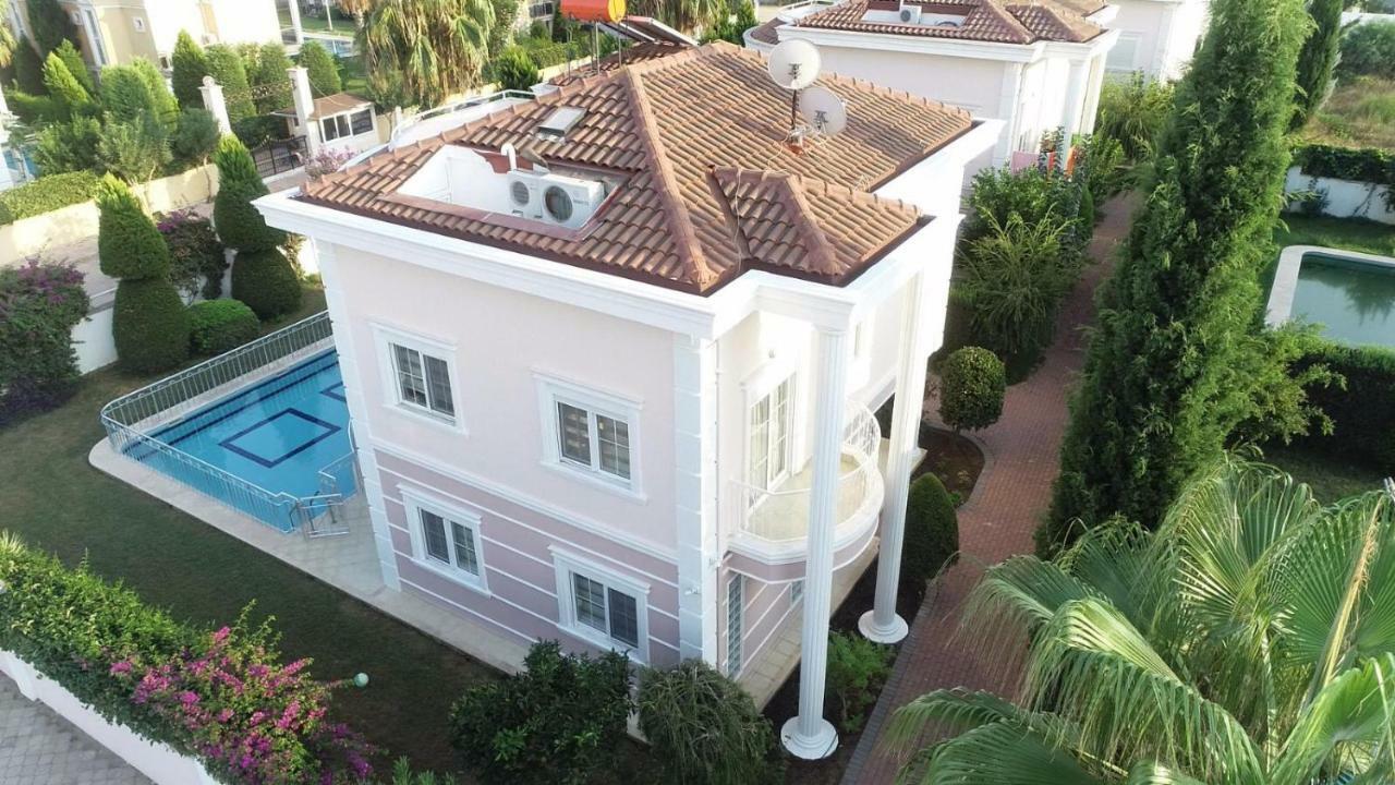 Villa Aslam, Belek Mahallesi 218 Sokak No 4C Tolerance Golf Sitesi C-1 Blok, Serik, Antalya Exterior photo